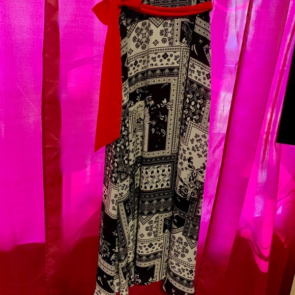 RN STUDIO BY RONNI NICOLE DRESS - Picture 3 of 8